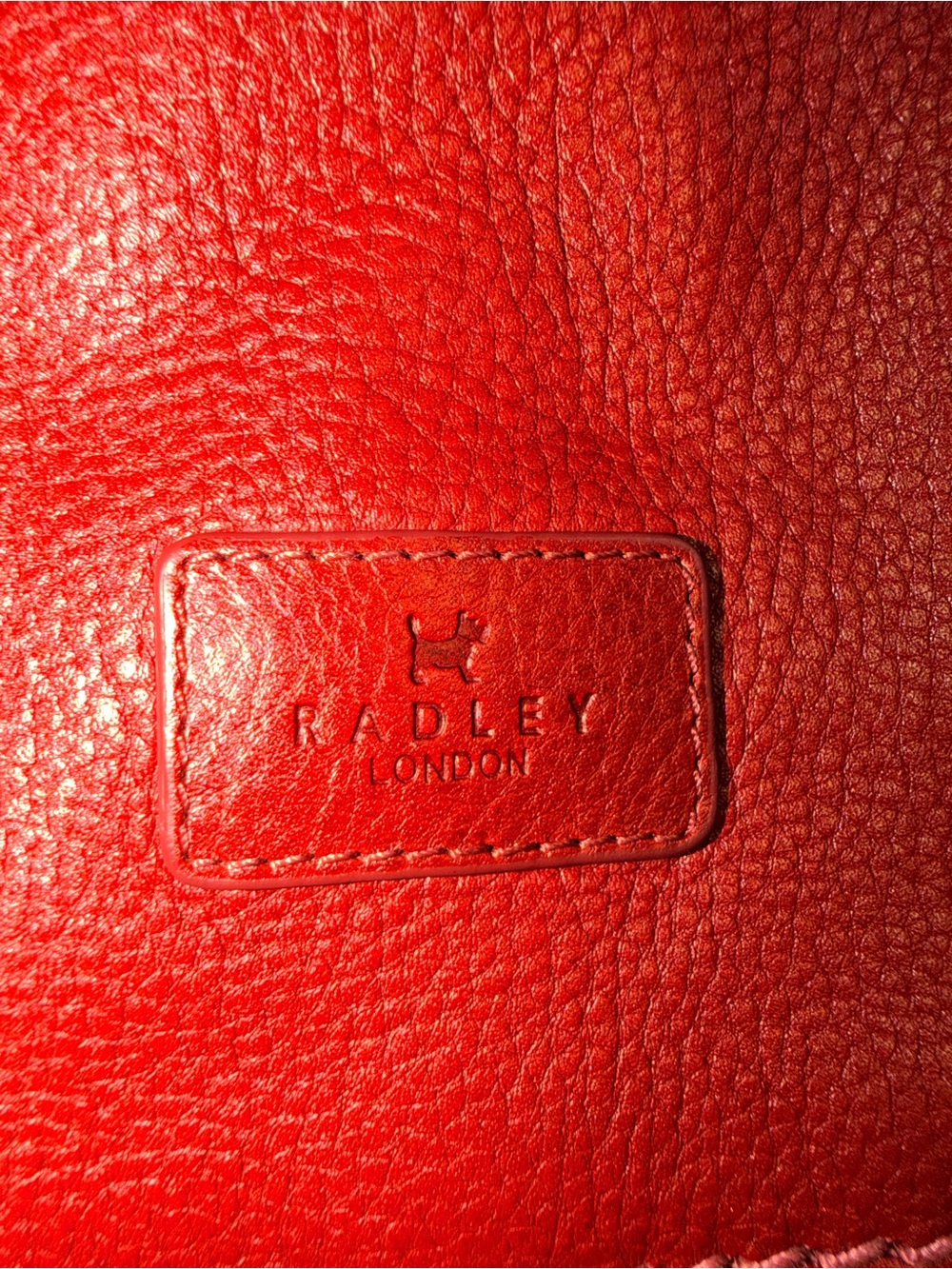 RADLEY LONDON Red Pebbled Leather Shoulder Bag